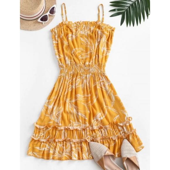 Zaful Women's Crinkly Frilled Bandeau Yellow Sun Dress Small - Picture 2 of 6